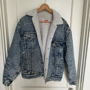 Vintage 80/90’s Levi’s Denim Sherpa Jacket Unisex Size S